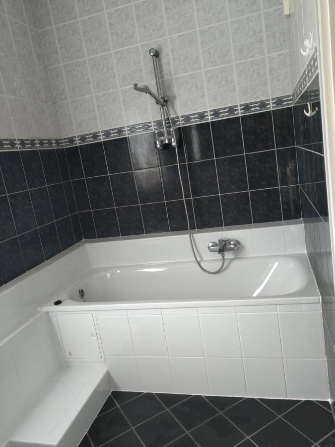Rokus Apartman Apartment Сегед Екстериор снимка